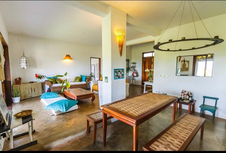普拉亚埃斯佩洛Espelho Bahia Blue House住宿加早餐旅馆 外观 照片